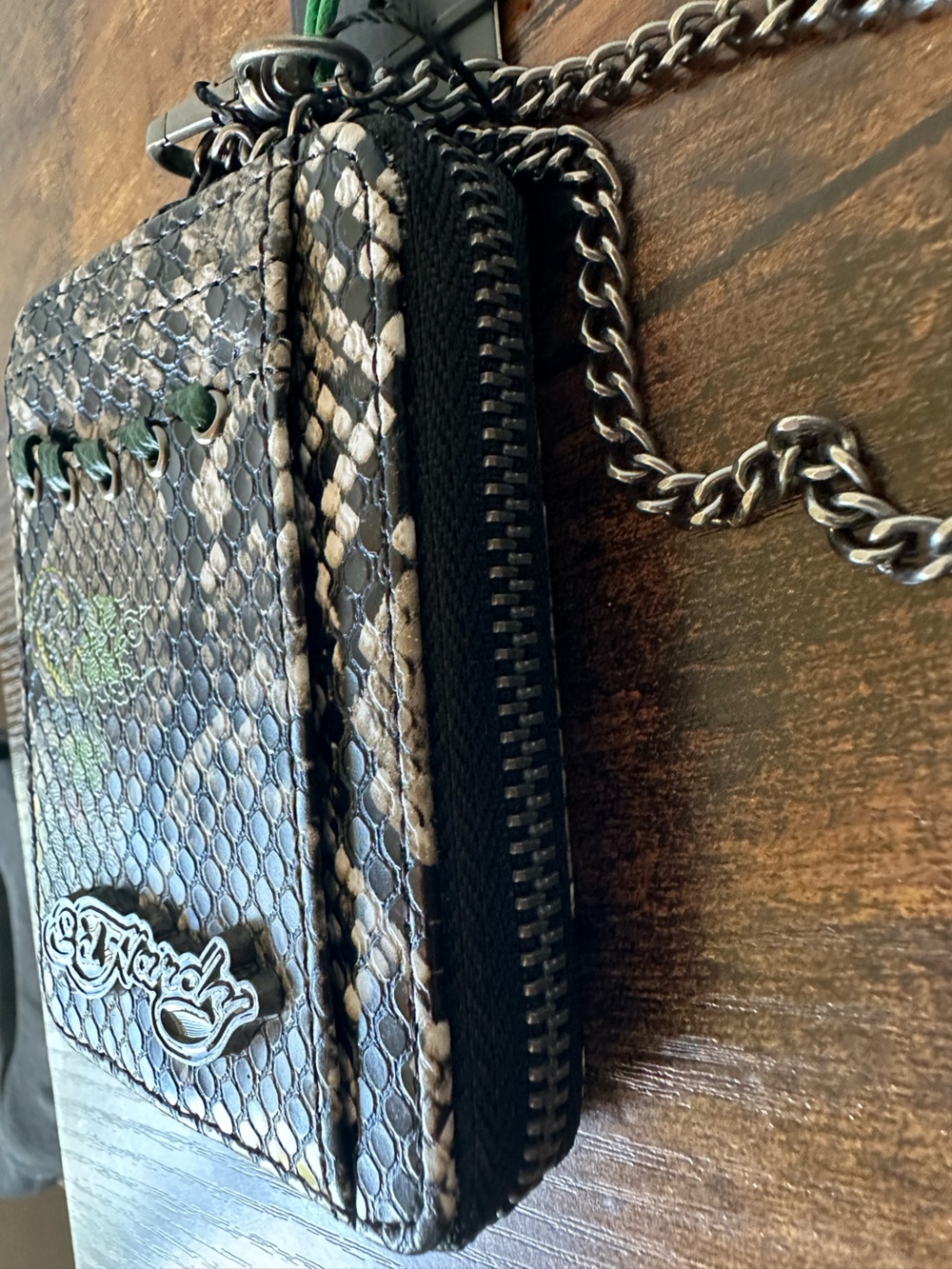 Ed Hardy Black & White Snake-Print Wallet with Silver Chain Wristlet NWT - Picture 5 of 7